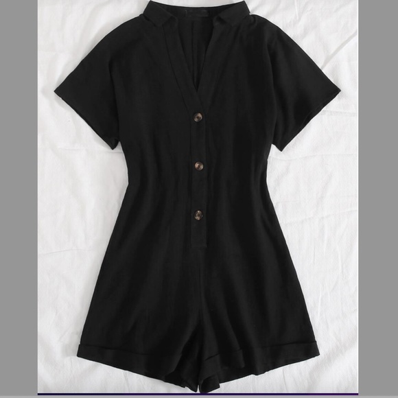 NWOT Shein Black Button Front Batwing Sleeve Romper Size Medium